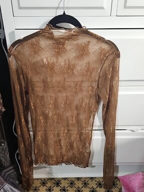 Hem & Thread Sheer Lace Long Sleeve Top in Brown